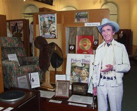 Australian Country Music Hall Of Fame - Find Attractions 1