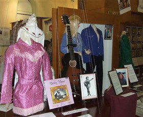 Australian Country Music Hall Of Fame - Find Attractions 2