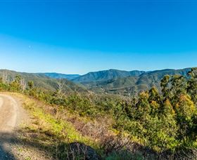 Lobs Hole Ravine 4WD Trail - Find Attractions 3