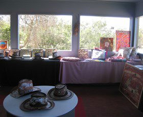 Burrunju Art Gallery - Find Attractions 2