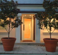 Australian Galleries - Roylston Street - Find Attractions