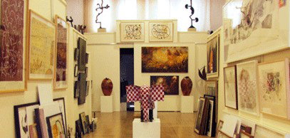 Australian Galleries - Roylston Street - Find Attractions 2