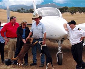 Australia By Air - Find Attractions 0