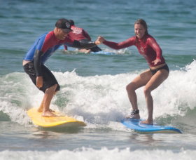 Cronulla Surfing Academy - Find Attractions 0