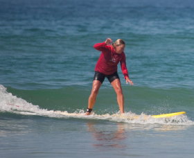 Cronulla Surfing Academy - Find Attractions 1