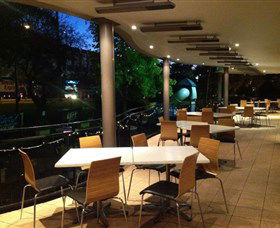 Castle Hill Tavern - Find Attractions 0