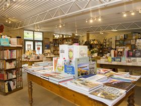 Matilda Bookshop - Find Attractions 3