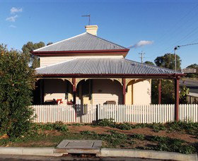 Former Customs Officers Residence Wentworth