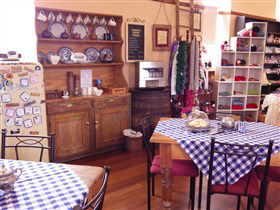 Coorong Cottage Industries - Find Attractions 1