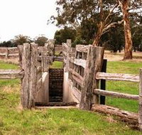 Wiese's Horse Dip - Part of Historic Drive - Find Attractions