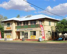 Francis Hotel Thallon Thallon