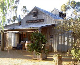 The Old School Winery and Pottery Womboota