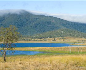 Lake Elphinstone Nebo