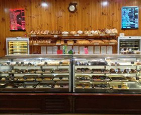 Strathy Hot Bread Strathmerton