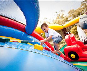 Savannah Visitor Plaza, Taronga Western Plains Zoo Dubbo - Find Attractions 5