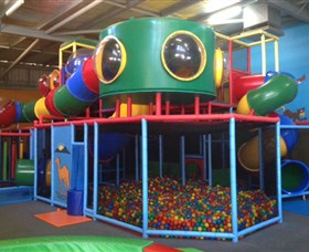 Kidzoo Playhouse Cafe - Find Attractions 0
