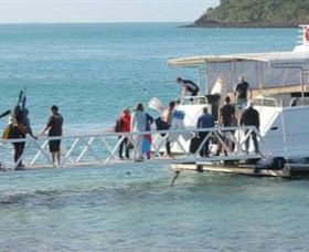 Long Island QLD Find Attractions