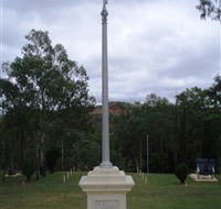 The Coronation Lamp Memorial - Find Attractions