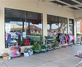 Culcairn Red Cross Craft Shop - Find Attractions 2