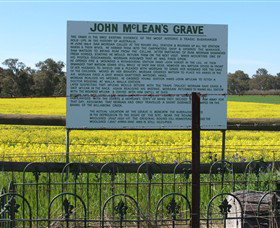 John McLeans Memorial - Find Attractions 0