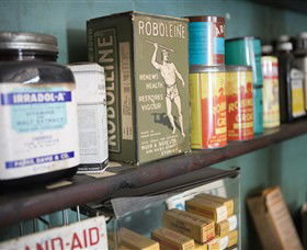 Dow's Pharmacy - Find Attractions 3