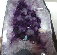 Beechworth Stoneage Gems - Find Attractions