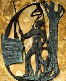 Red Chief Memorial - Find Attractions 0