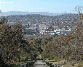 Monument Hill - Find Attractions 3