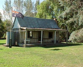 Woolpack Inn Museum - Find Attractions 1