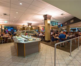 Hellenic Club Of Canberra - Find Attractions 2