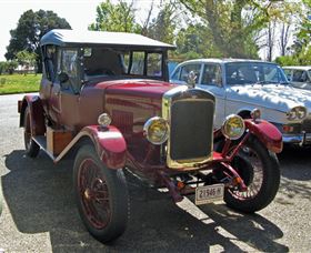 Ricks Auto Museum - Find Attractions 2
