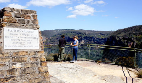 Pulpit Rock Lookout - Find Attractions 1