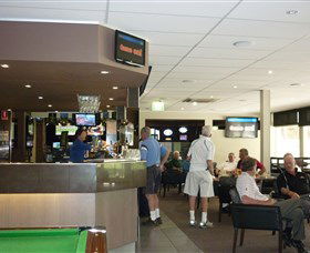 Queanbeyan Golf Club - Find Attractions 1