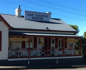 Rick Rutherfords Country Gallery - Find Attractions 0