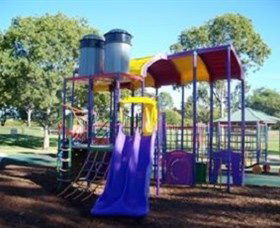 Lake Ellen Heritage Hub And Playground - Find Attractions 1