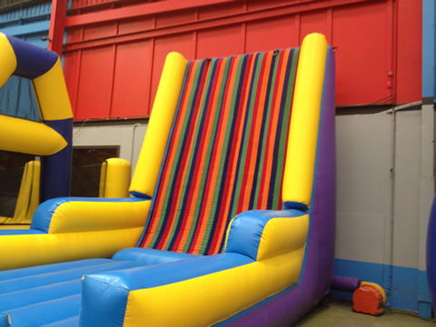 Airodrome Trampoline Park - Find Attractions 3