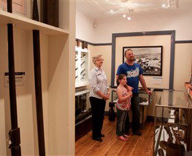 Rocky Hill War Memorial And Museum - Find Attractions 2