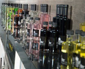 Hunter Distillery - Find Attractions 0