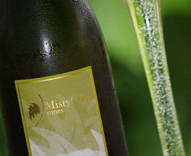 Misty Glen Wines And Cottage - Find Attractions 0