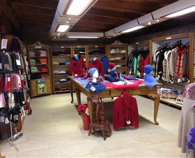 Australian Alpaca Barn - Pokolbin - Find Attractions 0