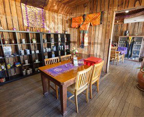 Robyn Drayton Wines - Find Attractions 3