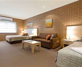 Imperial Hotel - Find Attractions 2
