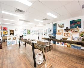 Ten Thousand Paces Gallery - Find Attractions 4