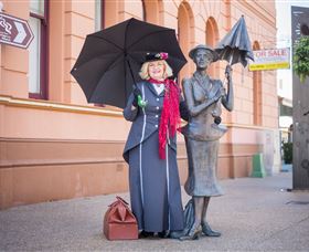 Maryborough Town Hall Green - Find Attractions 2