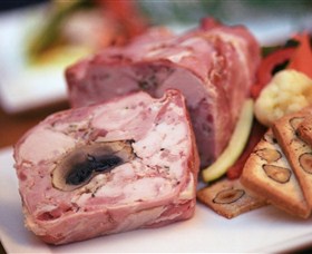 Lovedale Smokehouse Gourmet Pantry, Cafe And Masterclasses - Find Attractions 1