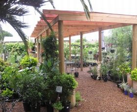 Country Elegance Gardens And Gifts - Find Attractions 0
