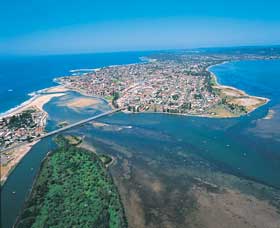 The Entrance Beach - Find Attractions 0