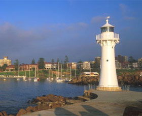 Historic Lighthouse Wollongong - Find Attractions 0