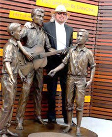 Bee Gees Way - Find Attractions 1