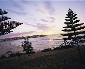 Bondi Beach - Find Attractions 1